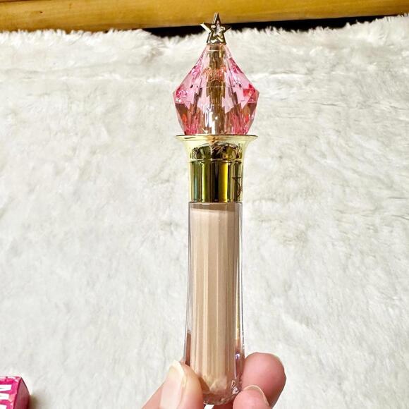 Jeffree Star Magic Star Full Pigment Concealer in Shade C8.5 3.4ml - Picture 4 of 7